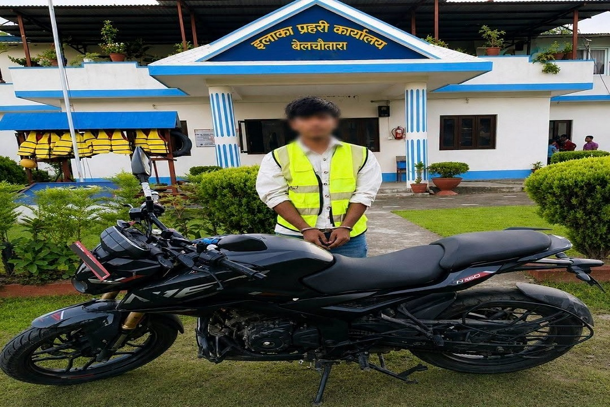 चोरीको मोटरसाइकलसहित तनहुँबाट एक जना युवा पक्राउ