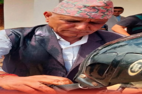 वडाध्यक्षमाथि मोबिल छ्यापेको आरोपमा स्याङ्जाबाट एक जना पक्राउ