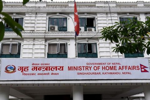 गृह मन्त्रालयद्वारा एकैपटक ६ जिल्लाका सीडीओको सरुवा : दुई जना सहायक सीडीओ पनि हेरफेर