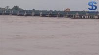 सप्तकोशीमा जलसतह उच्च, कोशी ब्यारेजका ३८ ढोका खोलिए