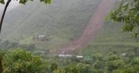 पाल्पामा पहिरोले दुई घर पुरिए : ५९ वर्षीया महिला बेपत्ता