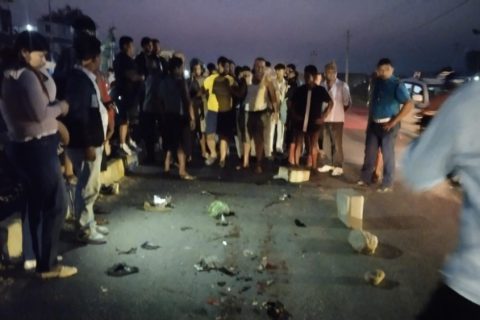 झापामा ट्रकले स्कुटरलाई ठक्कर दिँदा एक महिलाको मृत्यु, स्कुटरचालक घाइते