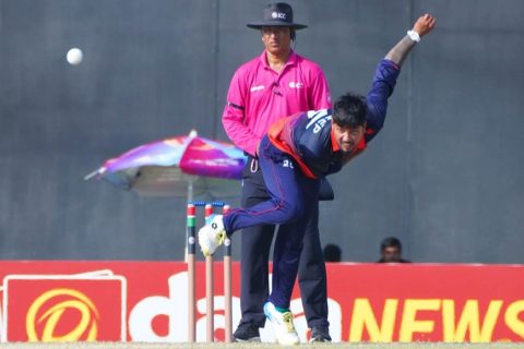  आइसिसी क्रिकेट विश्वकप लिग–२ : छैटौँ स्थानमा उक्लियाे नेपाल ,  ओमानविरुद्ध नेपालकाे १० रनको सनसनीपुर्ण जित