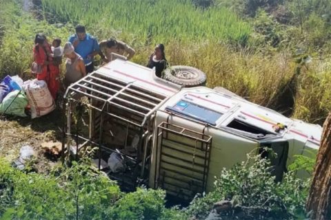 उदयपुरमा ब्रेक फेल भई बोलेरो जिप दुर्घटना : १५ जना घाइते